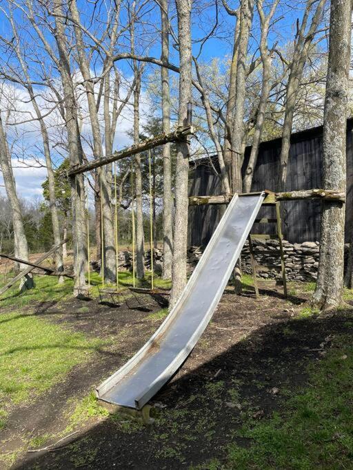 Bourbon Trail Cabin On The Farm Lawrenceburg Exterior photo